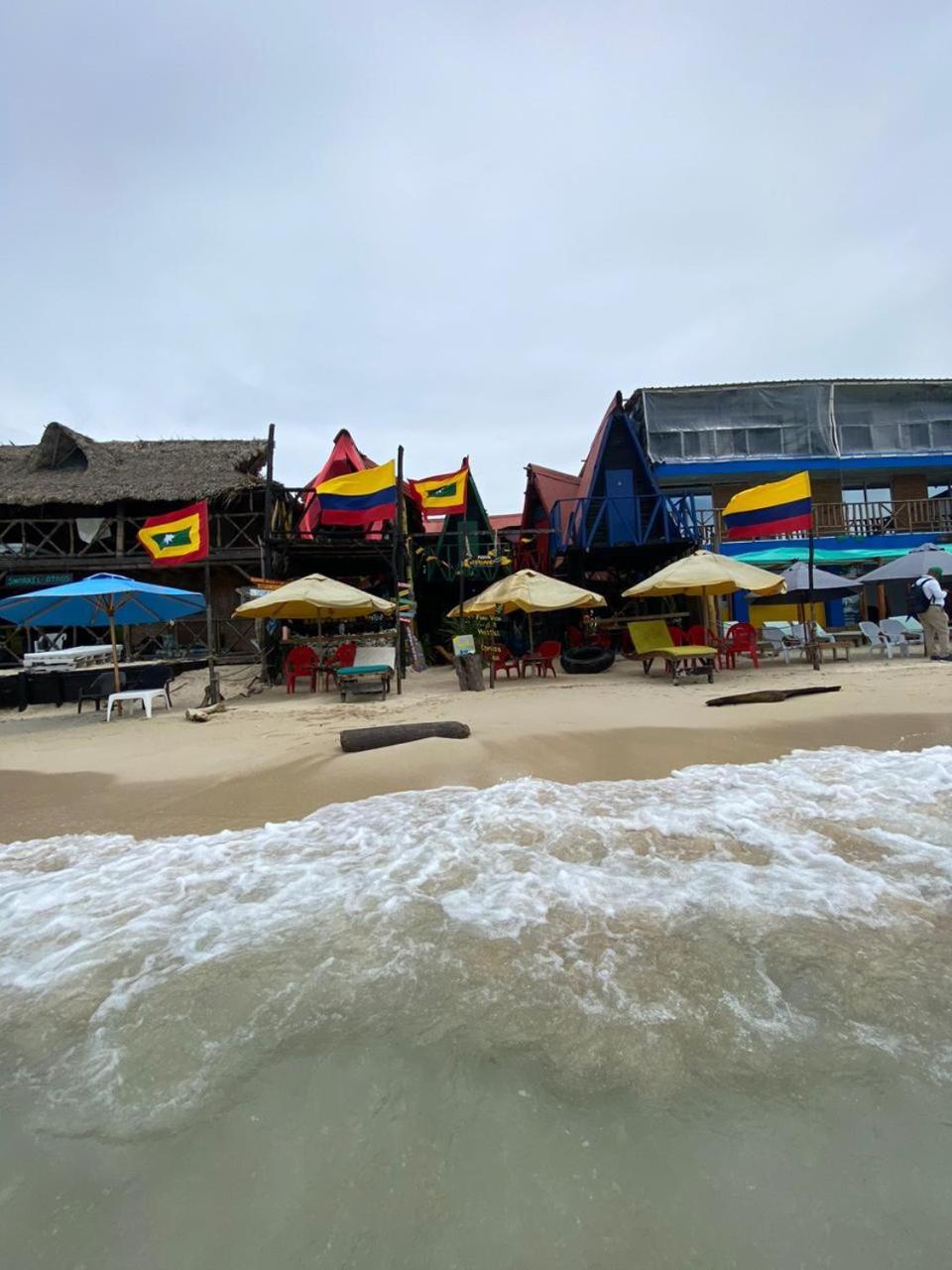 Tipiland Baru La Casa Del Mono Hotel Playa Blanca Luaran gambar